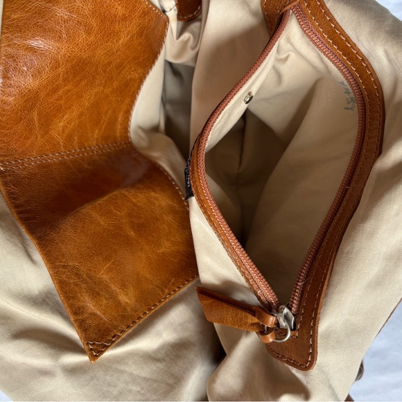 Gianni Chiarini Rich Redish- Tan or Brown Hobo Style Leather Bag - Picture 12 of 14